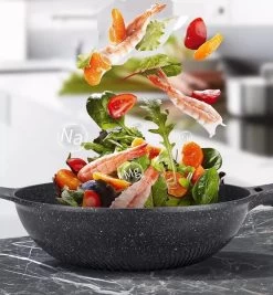 Cheffinger Wokpan Met Deksel - 32cm - Zwart - Pan - Keukenaccessoires -Thuiskeuken 1111x1200