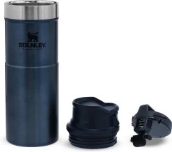 Stanley Trigger-Action Travel Mug 0.47L - Thermosfles - Nightfall -Thuiskeuken 1200x1061