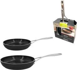 Demeyere Alu Pro 5 - Ceraforce - Bakpannenset 24cm + 28cm -Thuiskeuken 1200x1083 1