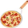 Luxe Pizzaschep Voor Verse Pizza - Extra Groot - RVS 30CM - Grote Pizza Schep Voor Oven Of BBQ Barbecue - Hout Handvat - Pizzaspatel Voor Zelfgemaakte Ovenpizza -Thuiskeuken 1200x1127 1