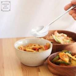 House Of Husk 1 Persoons Chopstick Lepel Set - 1 Paar Metalen Koreaanse Eetstokjes - Inclusief Eetlepel En Houder - RVS - Metaal - Eetstokjes - Koreaans - Vaatwasserbestendig - Sushi Chopsticks - Noodles - Zilver -Thuiskeuken 1200x1200 1156