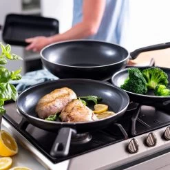 GreenPan Memphis Koekenpannenset - 3-delig - Zwart - Inductie - PFAS-vrij 33 GreenPan Memphis Koekenpannenset - 3-delig - Zwart - Inductie - PFAS-vrij -Thuiskeuken 1200x1200 212