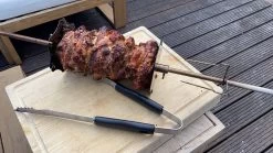 BBQ Rotisserie Kebab Spiezen Set (universele Set Geschikt Voor De Meeste Rotisseries / BBQ Spitten) -Thuiskeuken 1200x675 14