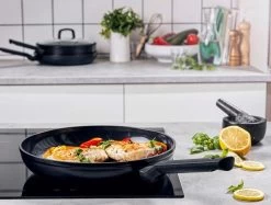 BK Easy Induction Ceramic Koekenpan - Ø28 Cm - PFAS-vrij -Thuiskeuken 1200x907 1