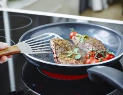 GreenPan Cambridge Koekenpan 26cm - Zwart - Inductie - PFAS-vrij -Thuiskeuken 1200x926 12