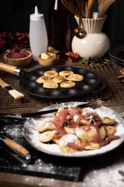 Blackwell Poffertjespan - Met Houten Steel - Gietijzer - ø 24 Cm -Thuiskeuken 799x1200 3