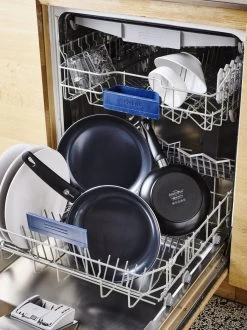 GreenPan Cambridge Hapjespan Met Deksel 24cm - Zwart - Inductie - PFAS-vrij -Thuiskeuken 899x1200 9