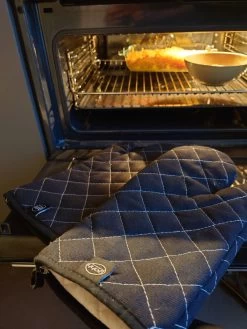 Gohh 2 Canvas Ovenhandschoenen Ovenwanten Zwart - 33 Cm (tot 300 Graden) 11 Gohh 2 Canvas Ovenhandschoenen Ovenwanten Zwart - 33 Cm (tot 300 Graden) -Thuiskeuken 900x1200 20
